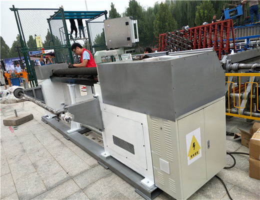 Полностью автоматическая шестиугольная машина 440V 120M/H ячеистой сети делает водостойким